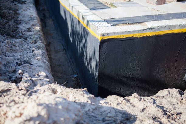 Professional Foundation Crack Repair technician working in Lebanon, IL